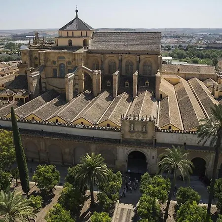 Luz Del Templo Romano Apartment
